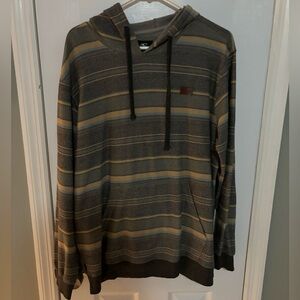 ***NWOT*** Men’s O’Neil Hoodie, multicolored, size MEDIUM